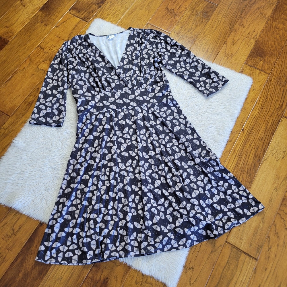 Karina Dress Fit and Flare Stretch Botanical Gray Women's Size XL